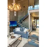 West B By Interhome