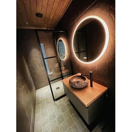 West B By Interhome 列维